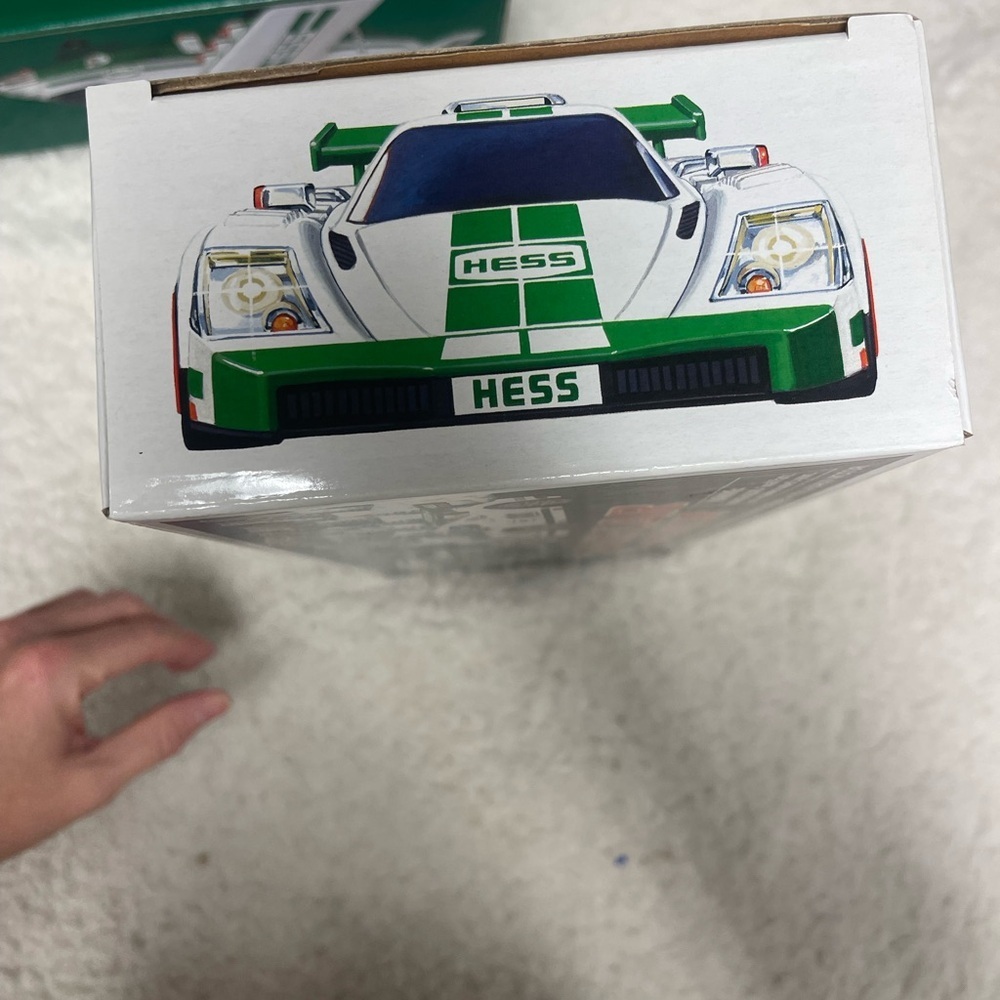 2009 Hess Toy Truck Race Car and Racer with Lights & Sound New In Box - Picture 5 of 5